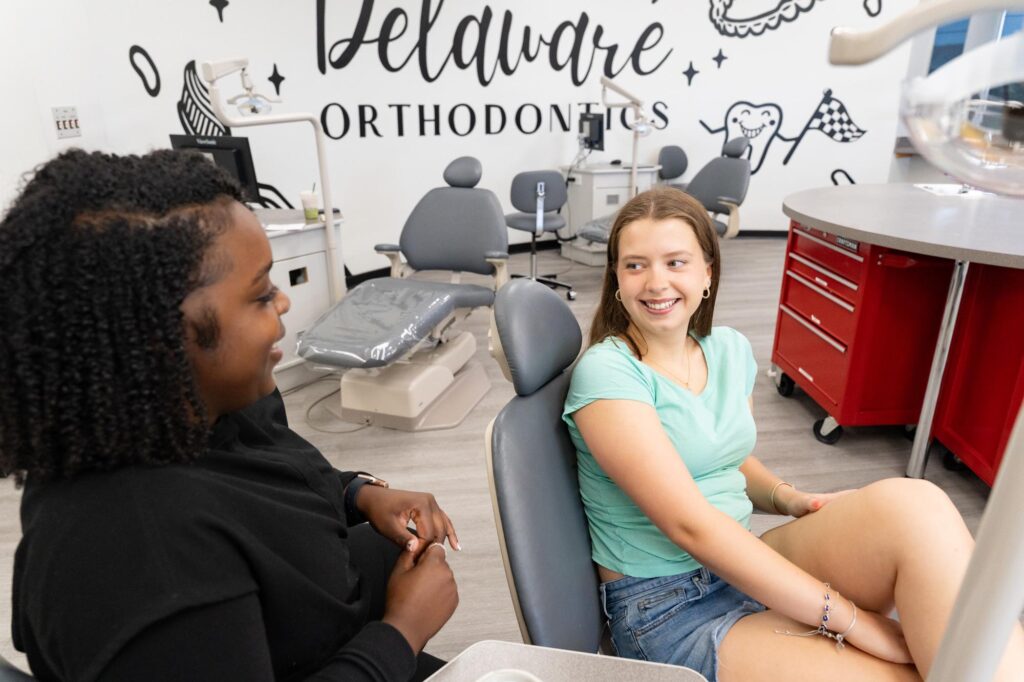 Life With Braces vs. Invisalign: What to Expect Day to Day